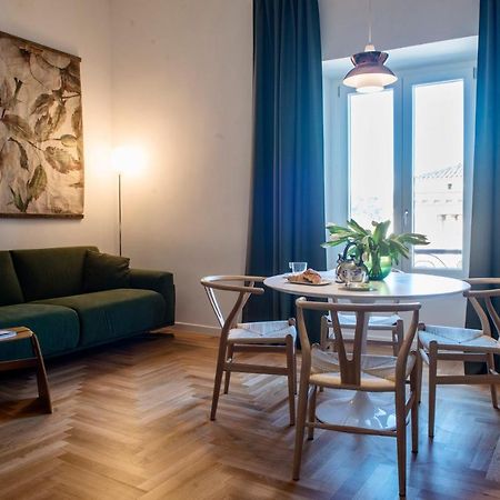 Dimora San Bartolomeo - Design, Panoramic View & Culture Apartment โรม ภายนอก รูปภาพ