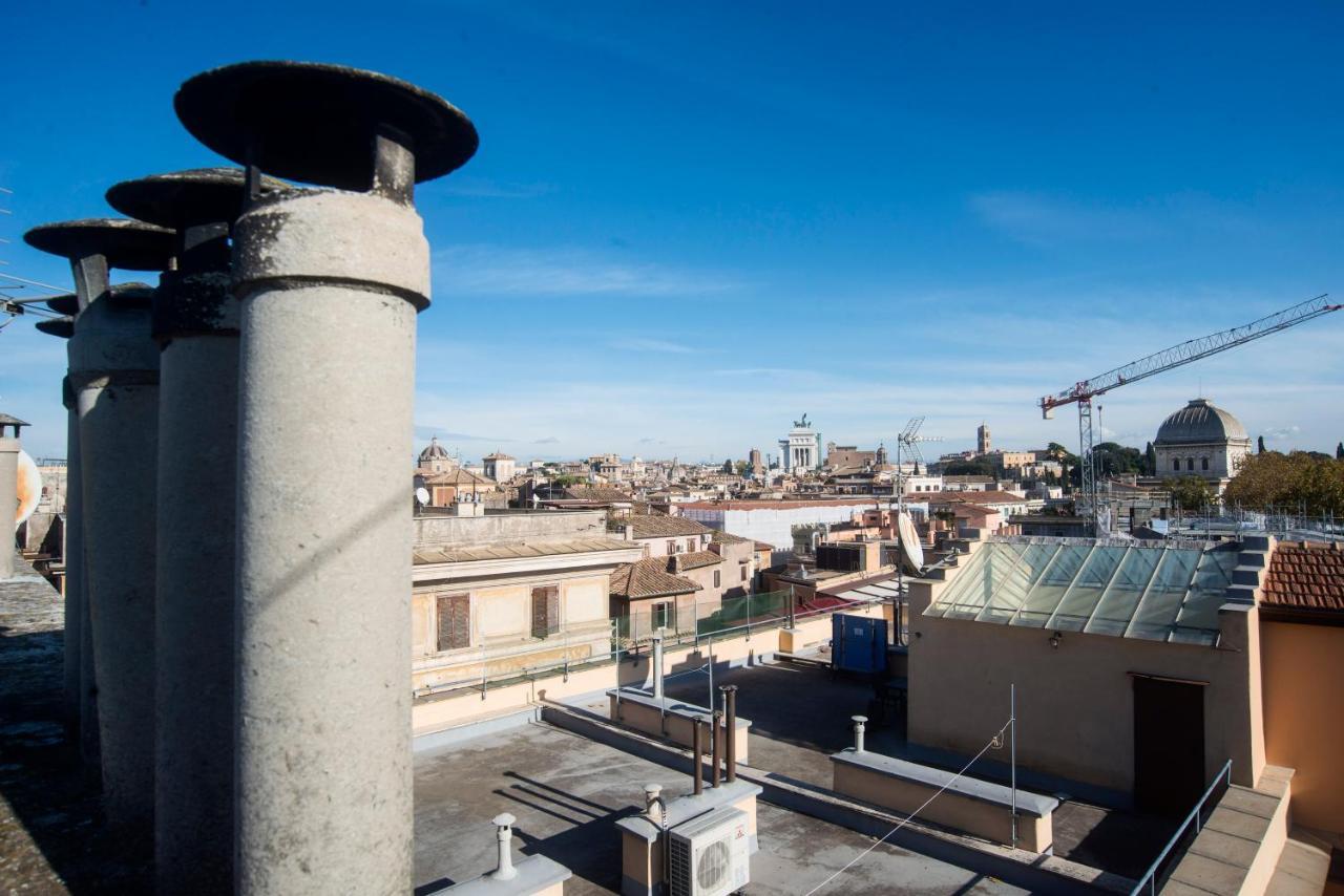 Dimora San Bartolomeo - Design, Panoramic View & Culture Apartment โรม ภายนอก รูปภาพ